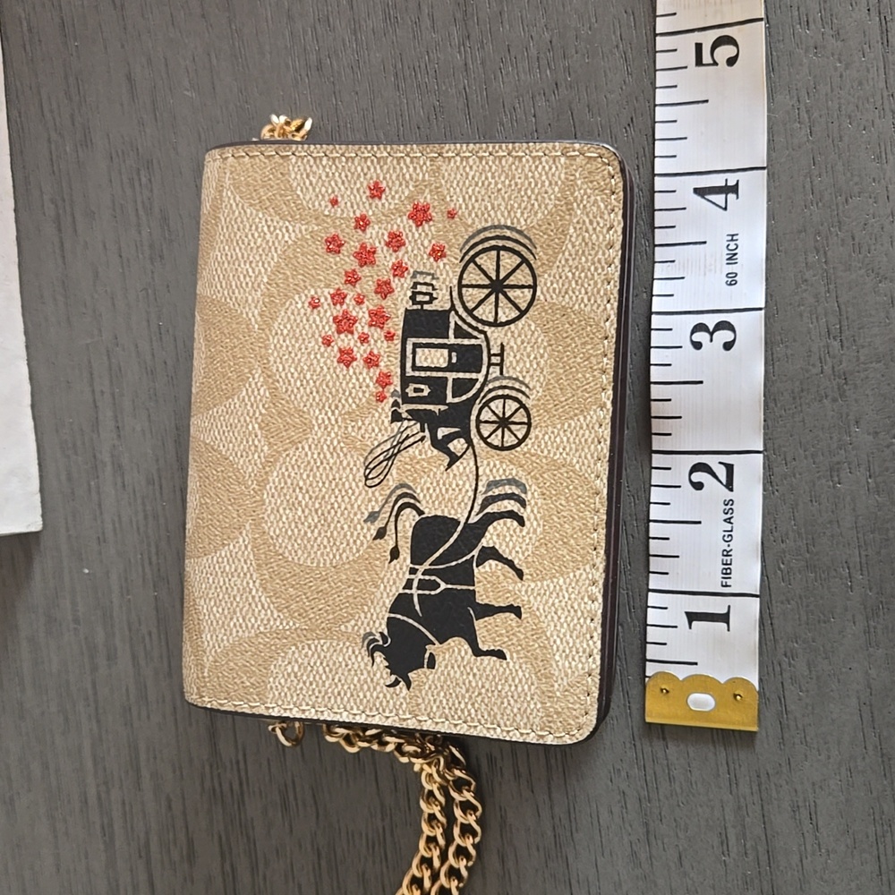 Coach Mini Beige Crossbody Bag with Gold Chain - Picture 8 of 10